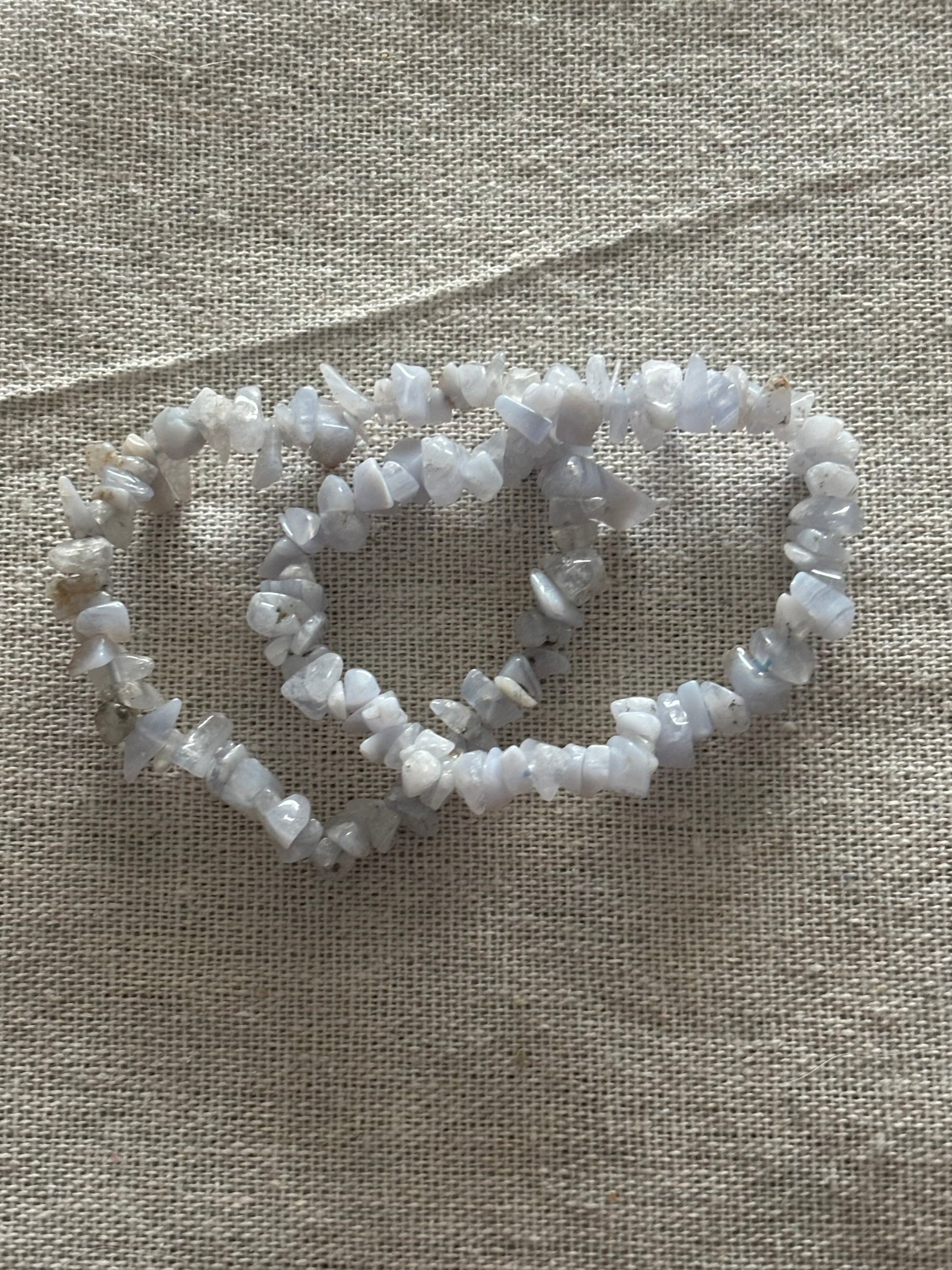 Pulsera calcedonia - voz suave, alma clara